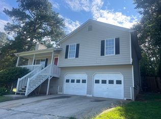 250 Cobblestone Ct, Douglasville, GA 30134