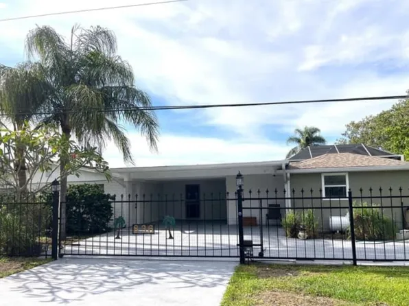 836 Seabreeze Dr #A, Ruskin, FL 33570