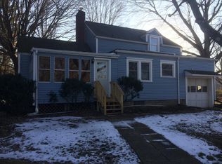6643 Wall St, Ravenna, OH 44266