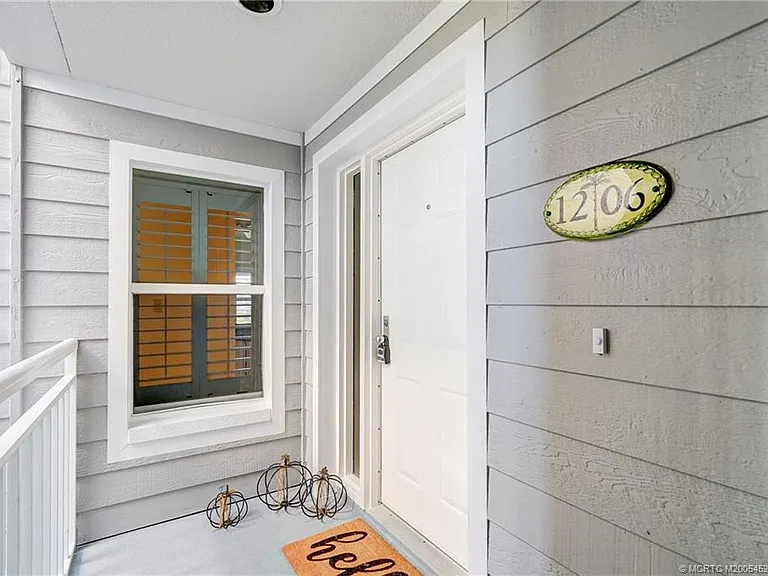 184 NE Edgewater Dr #1206 — Photo 12