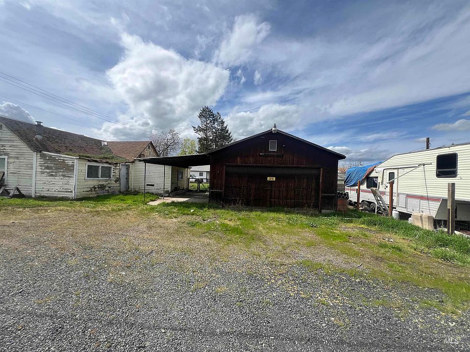 1st image of 1902 4th Ave