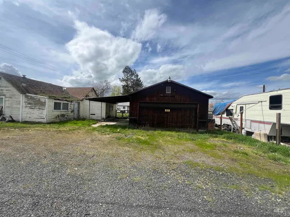 1902 4th Ave, Clarkston, WA 99403