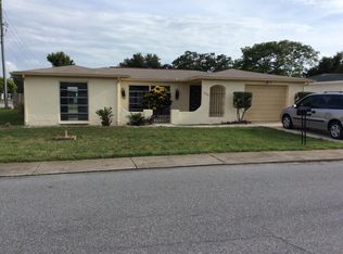 3400 Roxbury Dr, Holiday, FL 34691