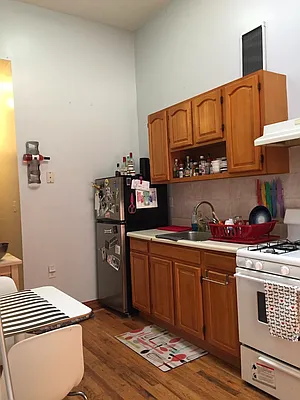 Rented by Nooklyn NYC LLC | media 12