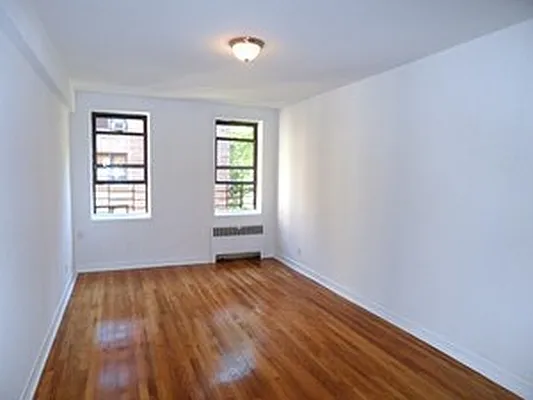 Rented by Goldfarb Properties | media 10