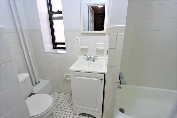 Rented by Alpha Properties NYC I LLC | media 4