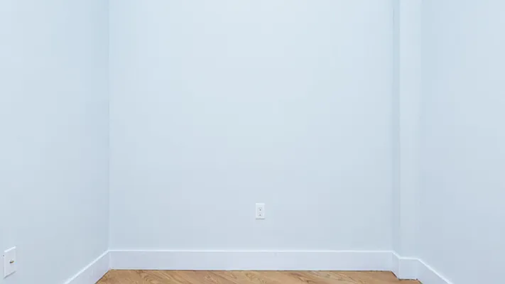 Rented by Nooklyn NYC LLC | media 18