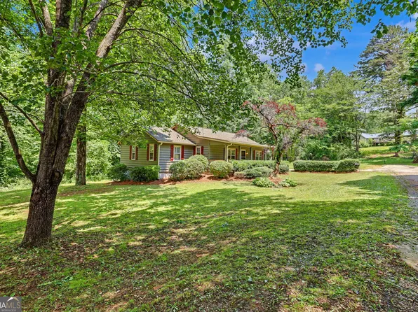 95 E Gate Terrace Ln, Clayton, GA 30525