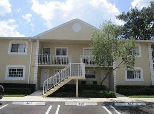803 Palm Beach Trace Dr, Royal Palm Beach, FL 33411