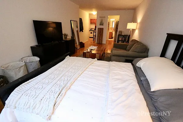 Rented by JM Preston Properties LLC | media 10