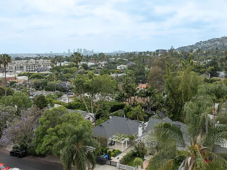 1617 N Vista St — Photo 52