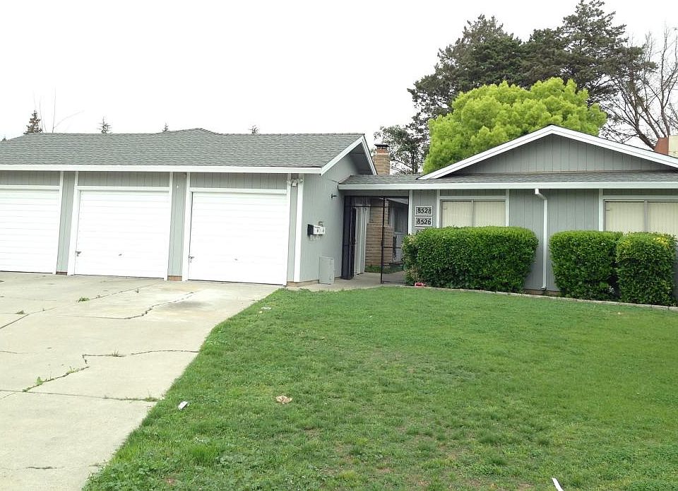1st image of 8524 Portola Ct #A