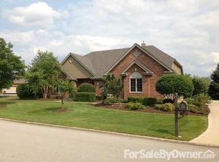 48 Long Cove Dr, Lemont, IL 60439