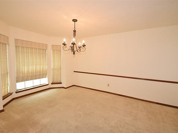 5th image of 20218 Lake Sherwood Dr