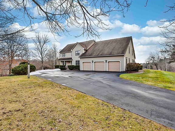 3rd image of 293 Pine Hill Road