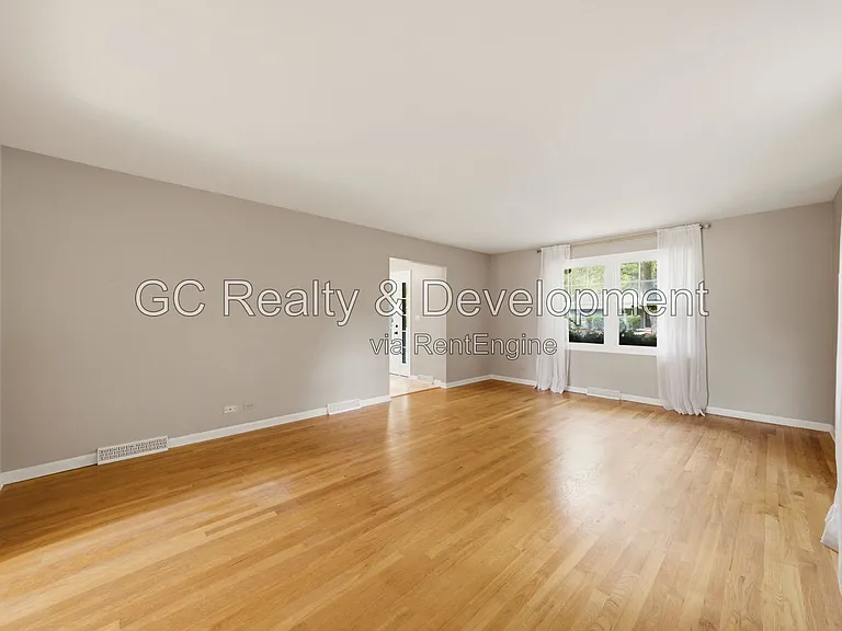 212 Tupelo Ave — Photo 4