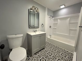 53 Orchard St #1, Pittsfield, MA 01201