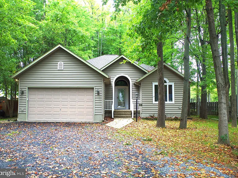 812 Petinot Pl — Photo 22