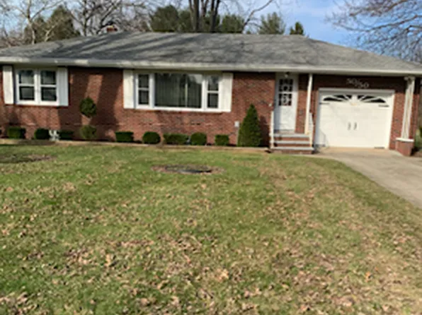 5050 Cleveland Ave, Stevensville, MI 49127