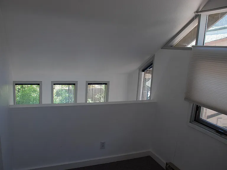 406 Canon Ave — Photo 6