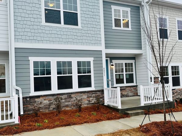 8831 Arrington Hall Dr