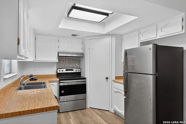 4659 Wetz Dr — Photo 10
