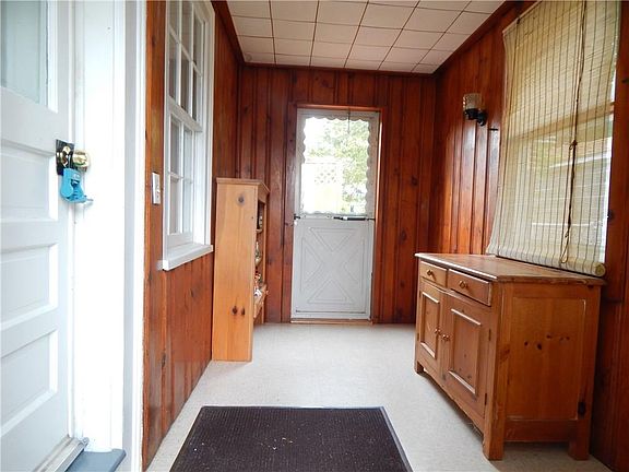 5th image of 38 Hatherly St