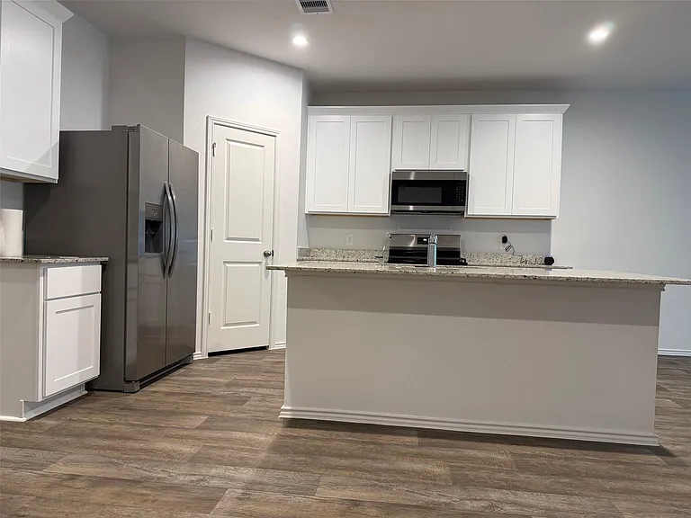 31310 Derbyhaven Dr — Photo 6