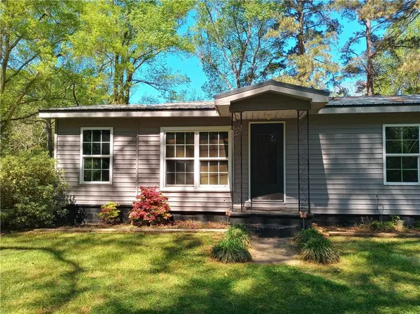 25 Wesleyan St, Lavonia, GA 30553