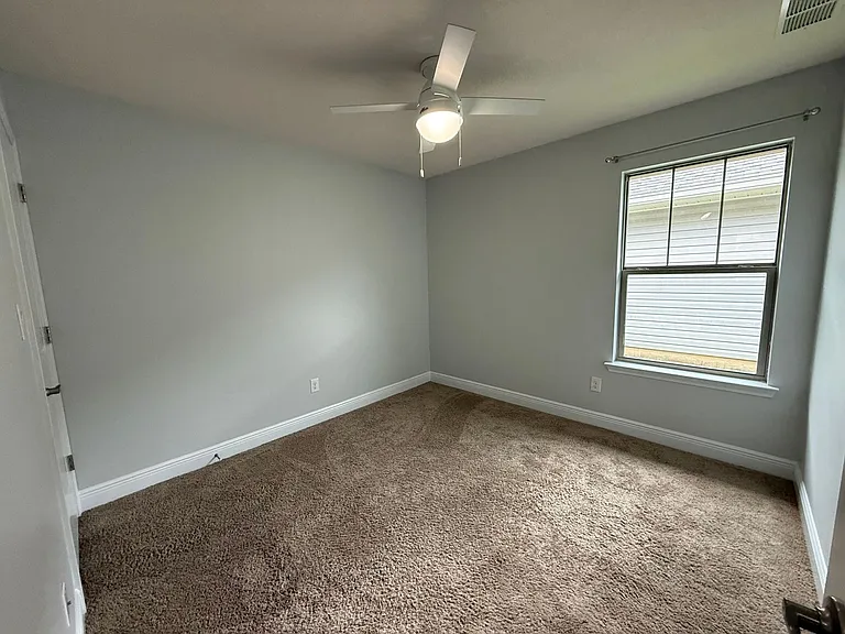 3881 Weatherstone Cir — Photo 18