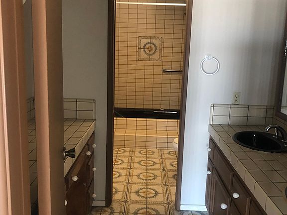 3rd image of 17578 Quailwood Ln