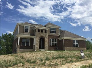 308 Golfside Dr, Oxford, MI 48371