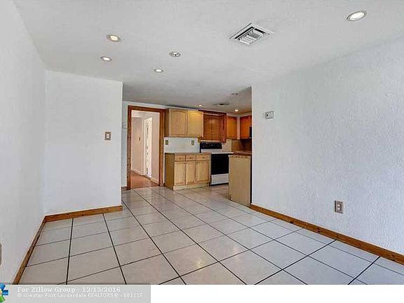 5th image of 5032 NE 14th Ave