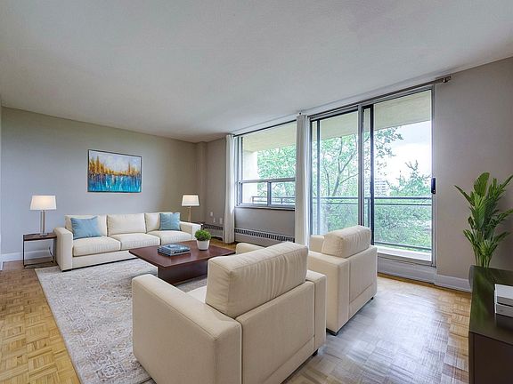 2nd image of 155 Navy St #897548