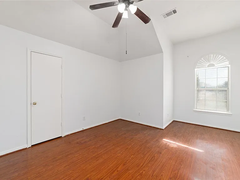 8207 Aliso Canyon Ln — Photo 23