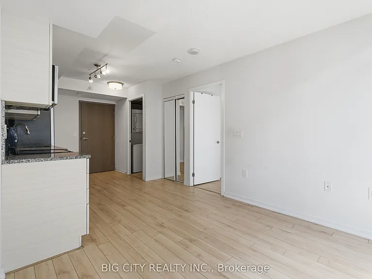 36 Lisgar St #1701E — Photo 8