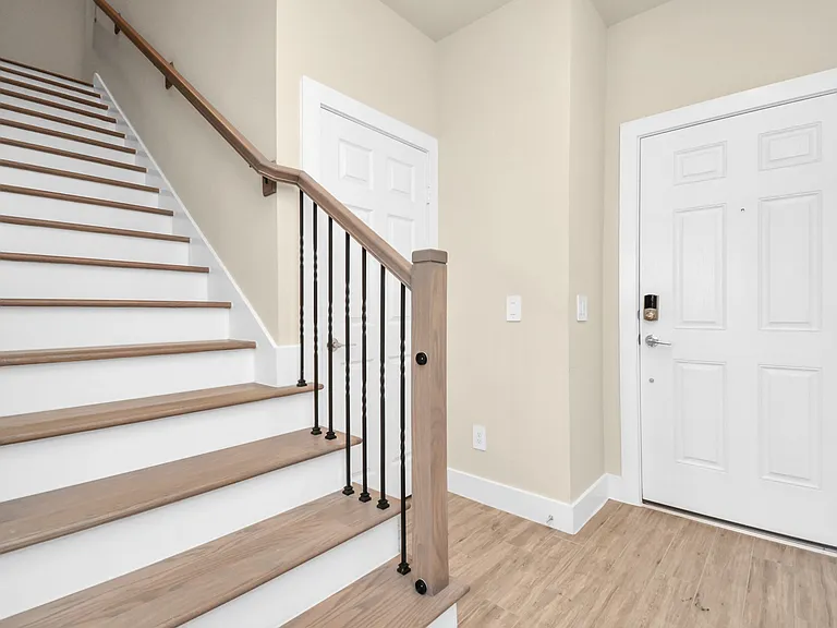 1722 Summerlyn Terrace Dr — Photo 21