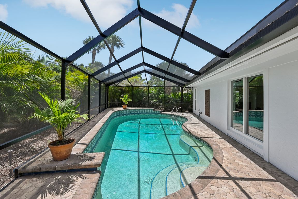 Cypress Ln-1206-051.jpg