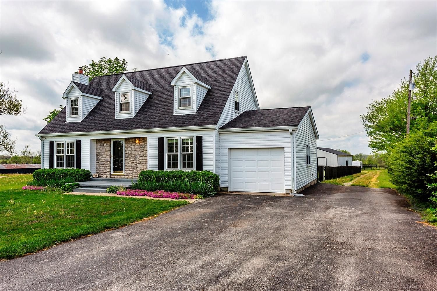 2856 Stamping Ground Rd, Stamping Ground, KY 40379 Zillow