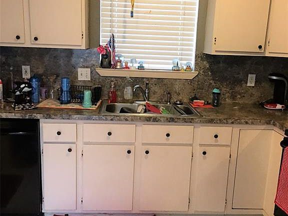 5th image of 2802 Knoxville Dr