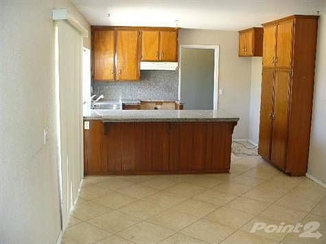 2nd image of 1882 Lashlee Ln
