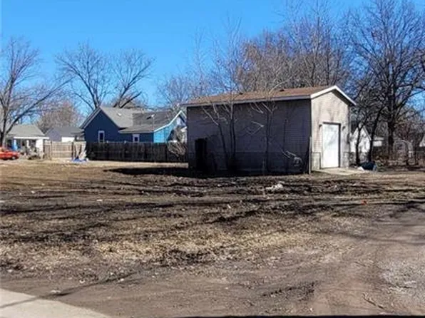 123 W 21st St, Pittsburg, KS 66762