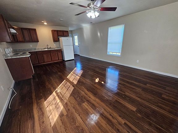 3rd image of 6104 Busiek Rd #3019