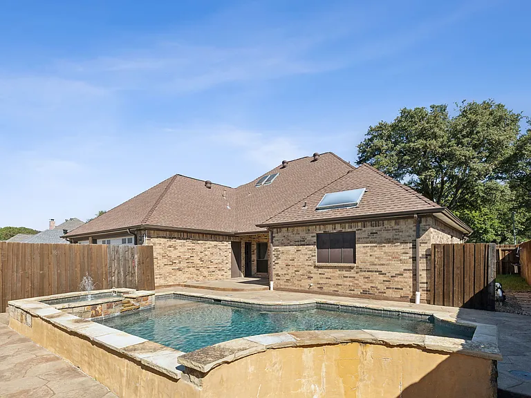 2504 Skipwith Dr — Photo 25