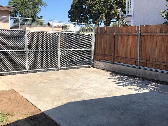 2 car private driveway