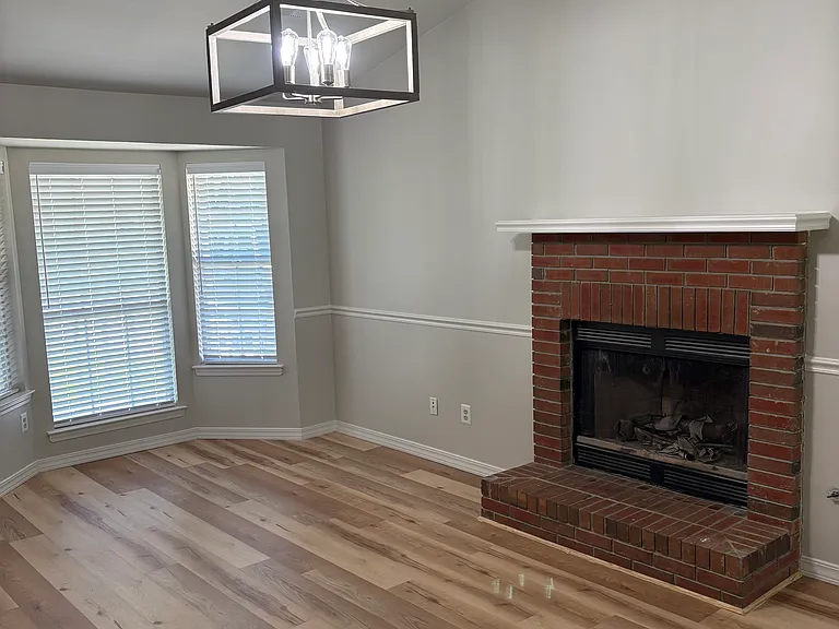 12 Jay Cir — Photo 2
