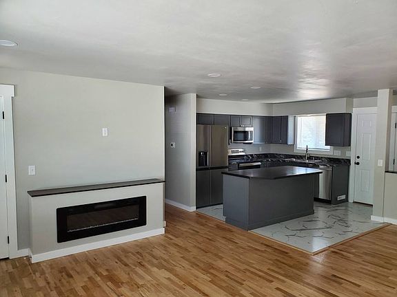 2nd image of 1304 Terry Ave