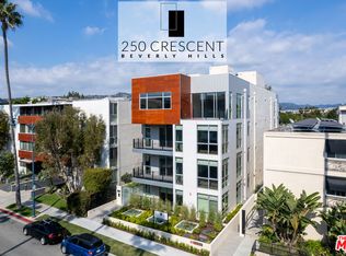 250 N Crescent Dr #101, Beverly Hills, CA 90210