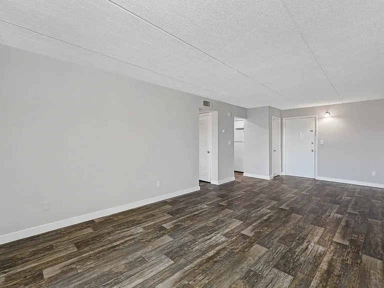 Loft at Third Apartments — Photo 6
