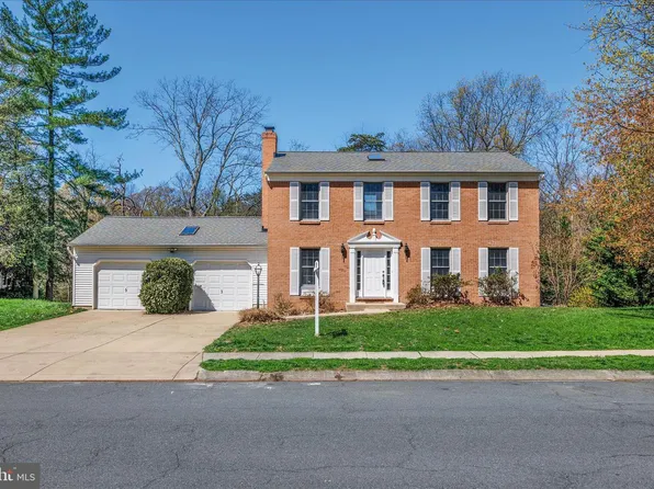 284 Tolstoy Ln, Severna Park, MD 21146